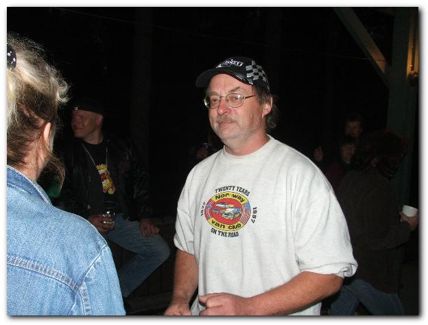 602x451 pixels (41K)